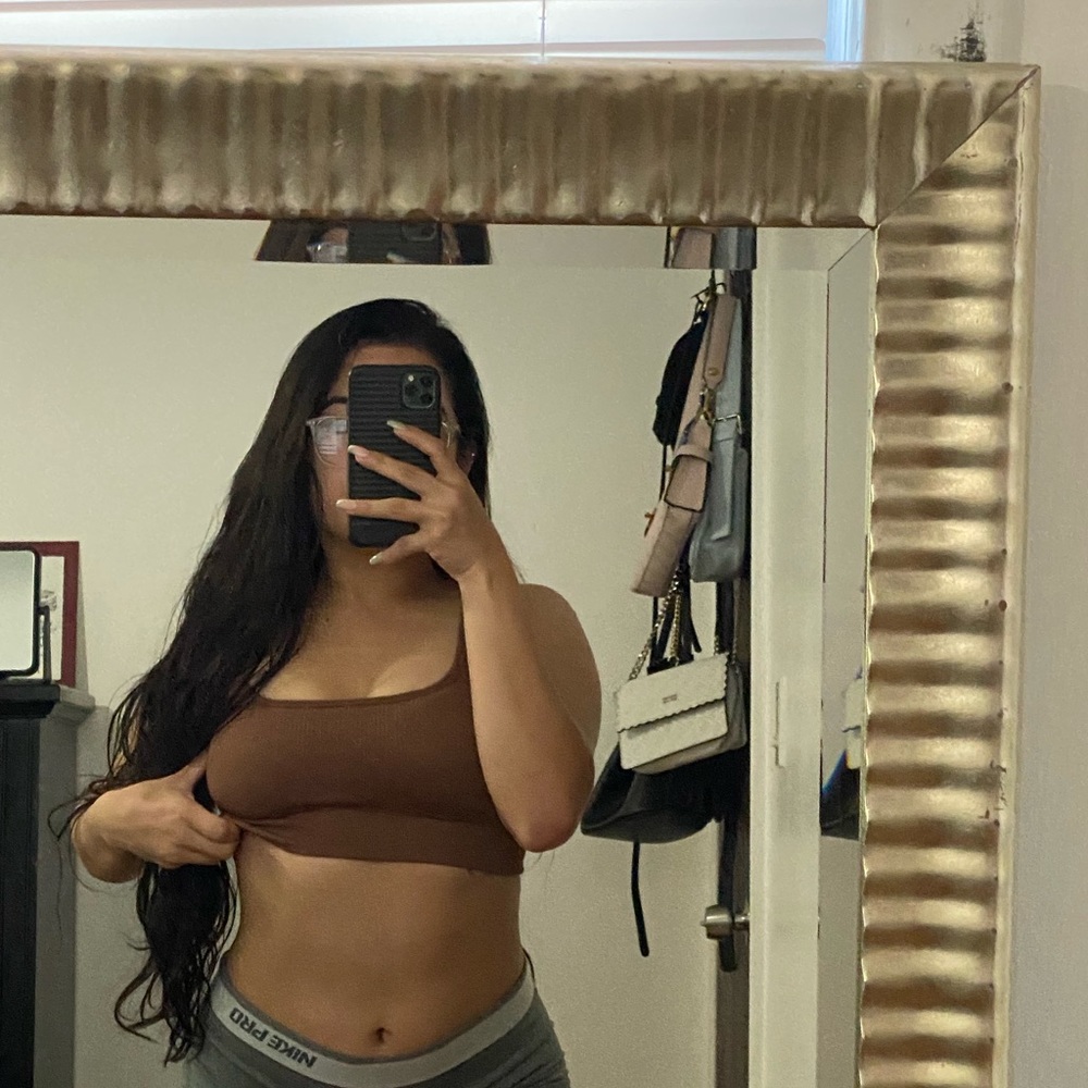 Women workout crop top size small